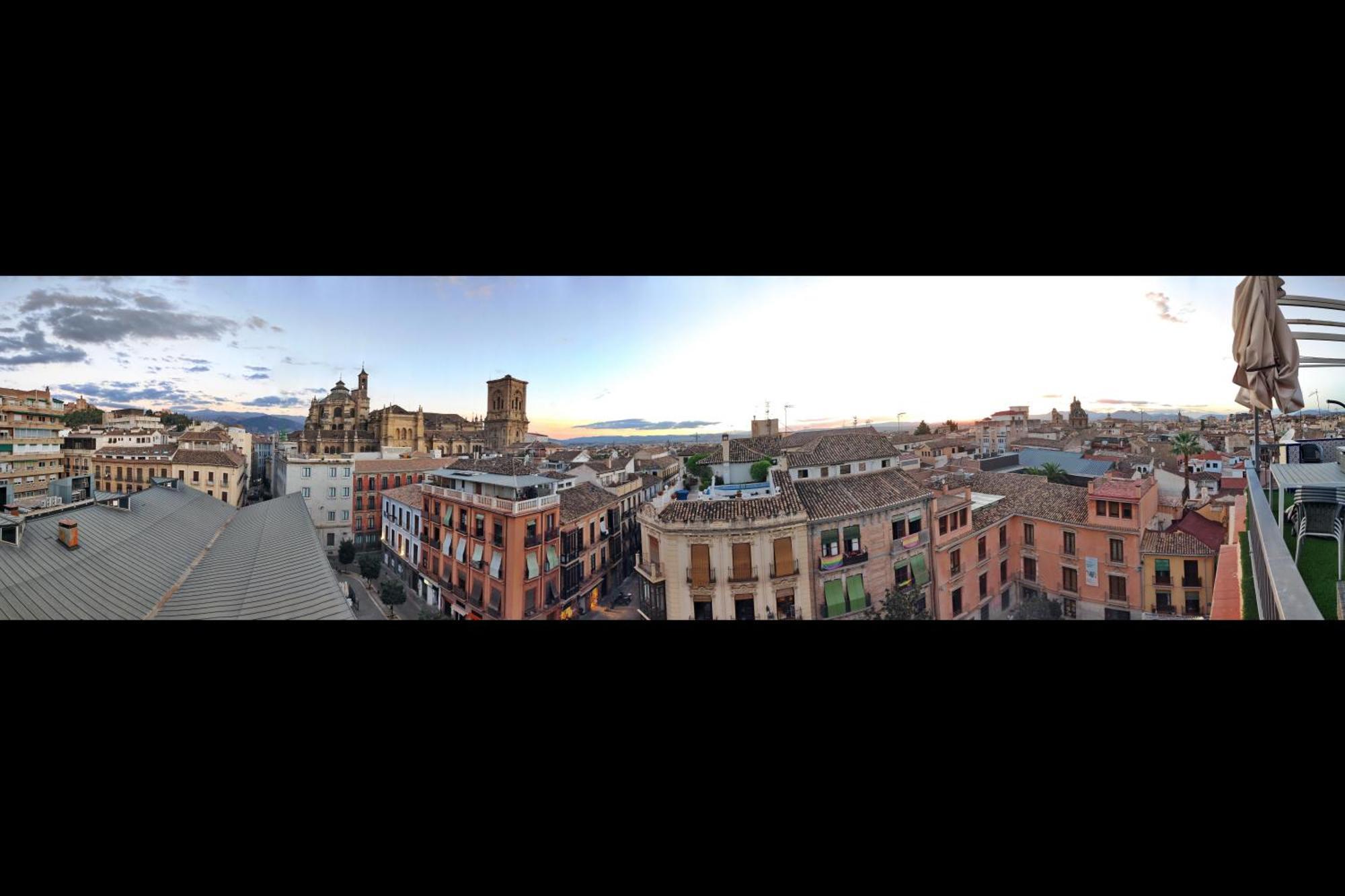 Atico Panorama Catedral Apartment Granada Bagian luar foto